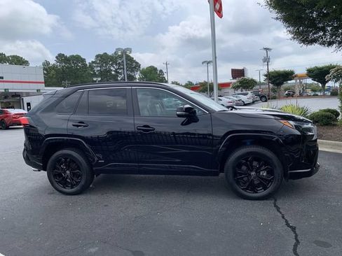 Certified 2023 Toyota RAV4 SE w/ SE Grade Weather Package AWD/4WD image 9