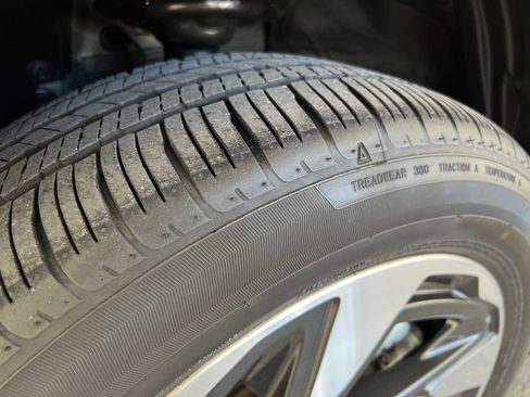 Certified 2024 Subaru Crosstrek 2.5i Limited w/ Popular Package #4A AWD/4WD image 28