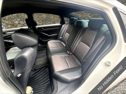 Used 2020 Honda Accord Sport image 17