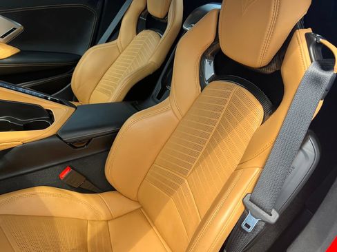 Used 2022 Chevrolet Corvette Stingray Premium Conv w/ Z51 Performance Package RWD image 12