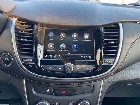 Used 2019 Chevrolet Trax LT w/ LT Convenience Package AWD/4WD image 24