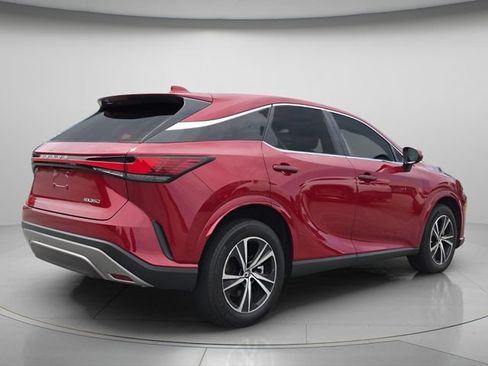 Used 2024 Lexus RX 350 FWD w/ Technology Package image 6