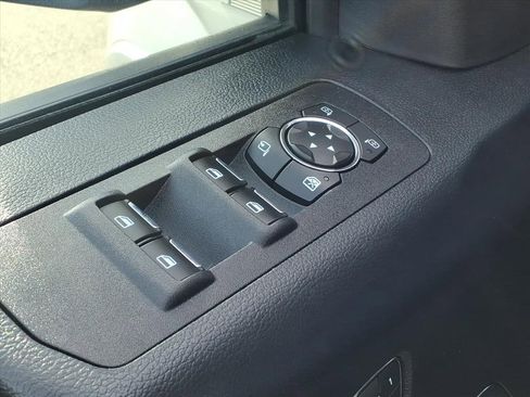 Used 2020 Ford F150 Lariat w/ Equipment Group 502A Luxury image 13