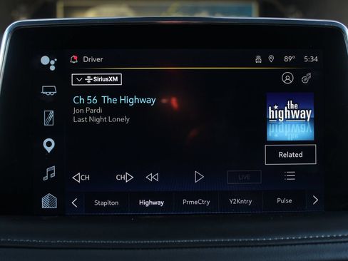 Used 2022 Chevrolet Tahoe Z71 w/ Z71 Off-Road Package AWD/4WD image 35