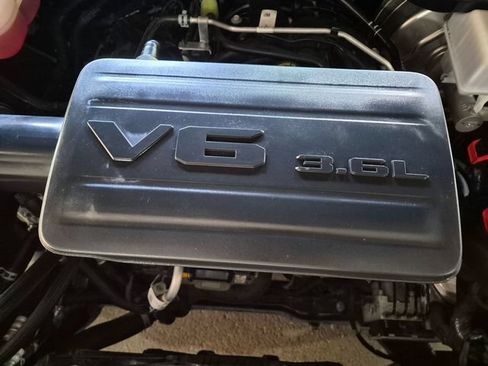Used 2023 RAM 1500 Big Horn AWD/4WD image 23