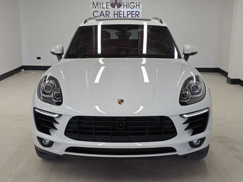 Used 2017 Porsche Macan AWD/4WD image 2
