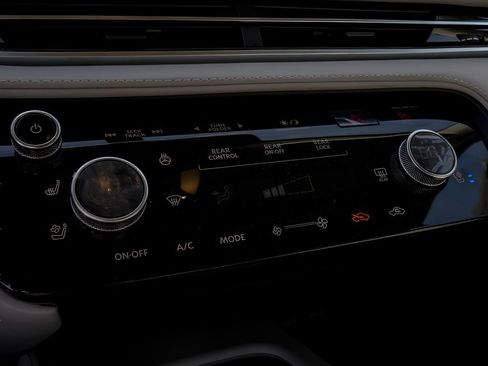 Certified 2026 INFINITI QX60 Luxe w/ Cargo Package image 16