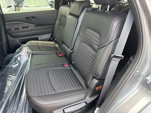 New 2026 Nissan Pathfinder Rock Creek AWD/4WD image 16