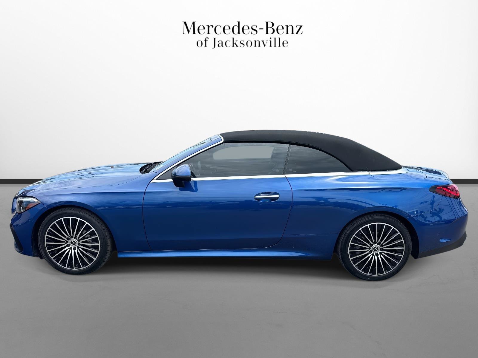 Certified 2024 Mercedes-Benz CLE 300 4MATIC Cabriolet image 6
