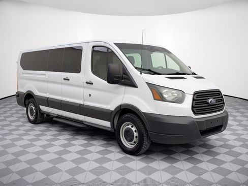 Used 2016 Ford Transit 350 XL RWD image 7