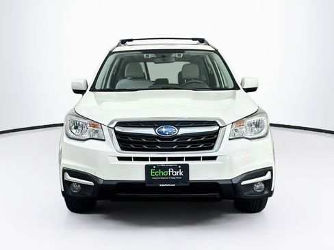 Used 2018 Subaru Forester 2.5i Premium AWD/4WD image 2
