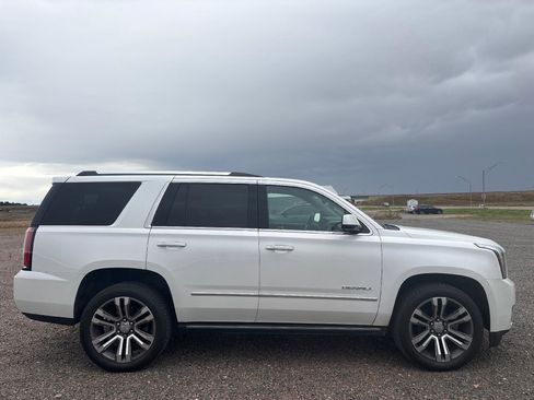 Used 2020 GMC Yukon Denali w/ Denali Premium Package image 13