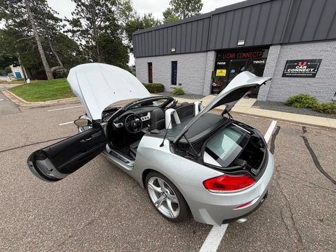 Used 2014 BMW Z4 sDrive35i RWD image 42