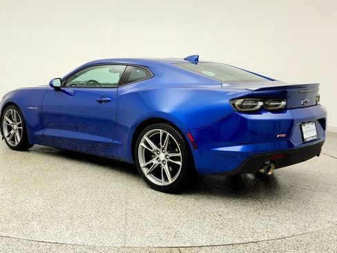 Used 2020 Chevrolet Camaro LT w/ RS Package image 7