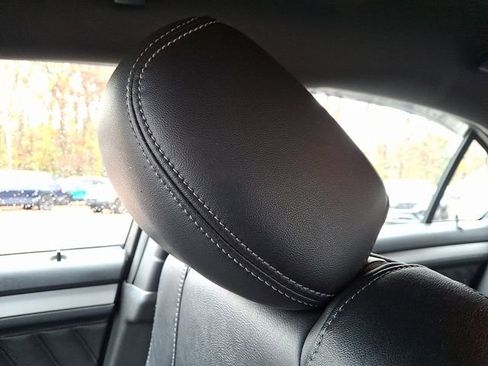 Used 2017 Ford Taurus SEL w/ Equipment Group 201A image 17