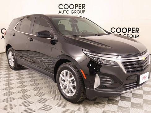 Used 2022 Chevrolet Equinox LT FWD image 1