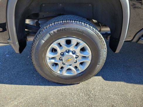 Certified 2025 Chevrolet Silverado 2500 LTZ w/ LTZ Convenience Package image 5