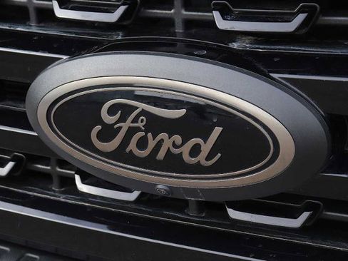 Certified 2024 Ford F250 Lariat w/ Lariat Ultimate Package image 11