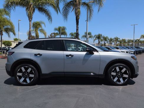 Used 2025 Honda Prologue Elite image 11