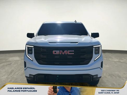Used 2025 GMC Sierra 1500 Elevation w/ Preferred Package RWD image 9