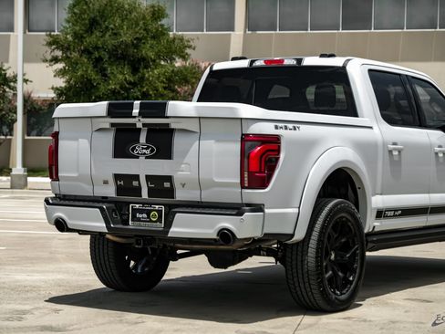 Used 2025 Ford F150 Lariat w/ Equipment Group 502A High AWD/4WD image 17
