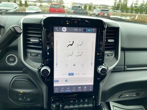 New 2026 RAM 2500 Big Horn AWD/4WD image 46