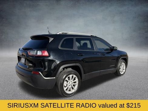 Used 2020 Jeep Cherokee Latitude image 3