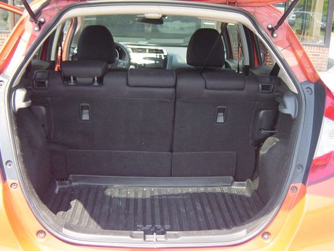 Used 2019 Honda Fit EX image 12