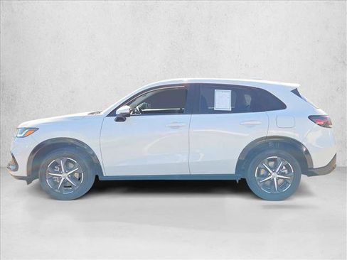 Used 2025 Honda HR-V EX-L image 9