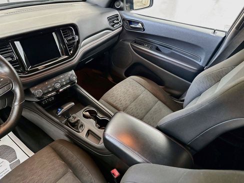 Used 2023 Dodge Durango GT AWD/4WD image 2