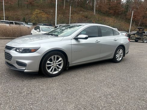 Used 2018 Chevrolet Malibu LT image 7