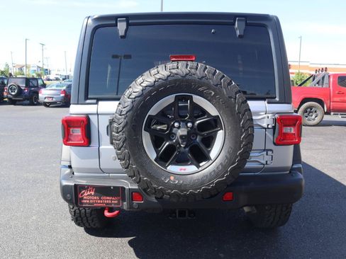Used 2018 Jeep Wrangler Unlimited Rubicon AWD/4WD image 30