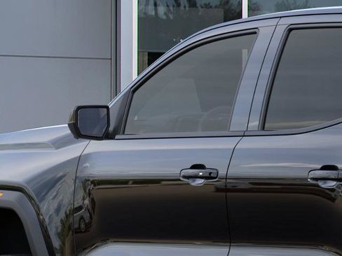 New 2026 GMC Canyon AT4X AWD/4WD image 12