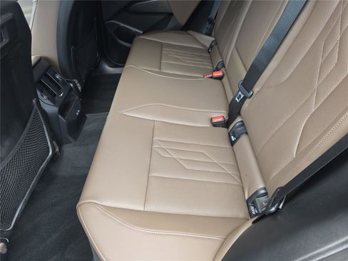 Used 2025 BMW X3 xDrive30i w/ Premium Package AWD/4WD image 14