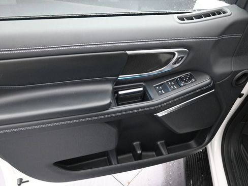 New 2026 Ford Expedition Max Platinum w/ Stealth Appearance Package image 32