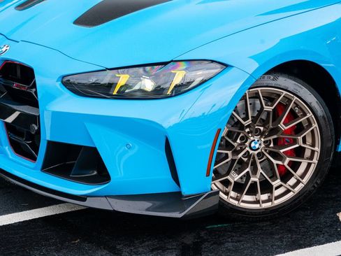 Used 2025 BMW M4 CS AWD/4WD image 3