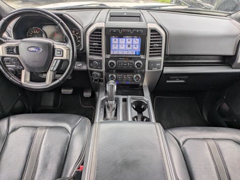 Used 2019 Ford F150 Platinum w/ Equipment Group 701A Luxury AWD/4WD image 13