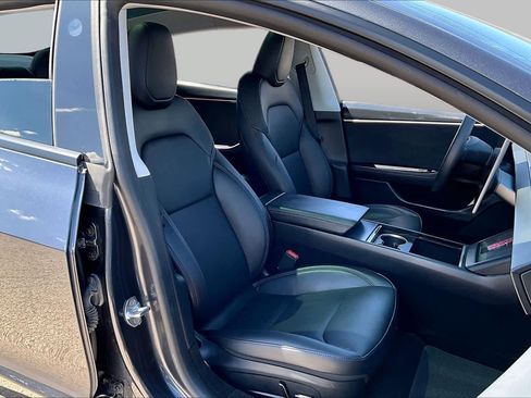 Used 2025 Tesla Model 3 Long Range AWD/4WD image 8