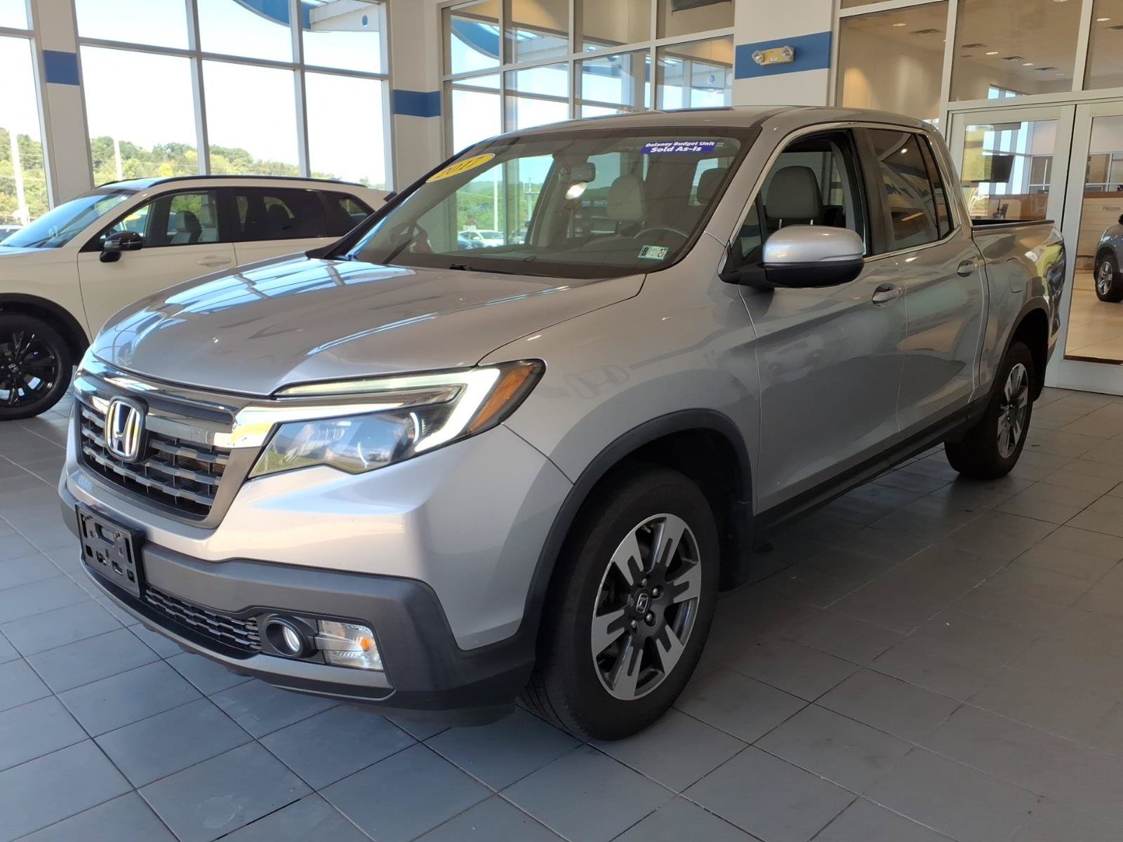 Used 2017 Honda Ridgeline RTL-T image 8