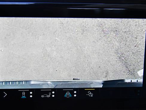 Used 2022 GMC Sierra 1500 AT4 w/ AT4 Premium Package image 28