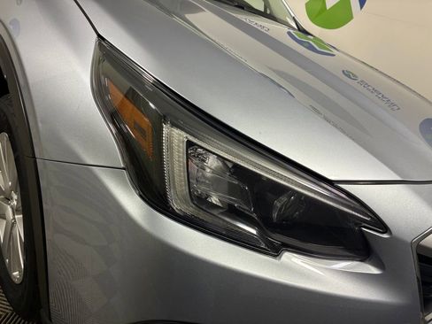 Used 2022 Subaru Outback Premium image 31
