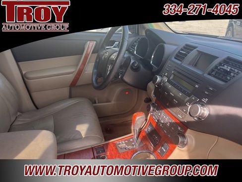 Used 2010 Toyota Highlander Limited image 17