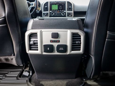 Used 2018 Ford F150 Lariat w/ Equipment Group 502A Luxury AWD/4WD image 34