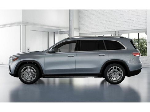 New 2026 Mercedes-Benz GLS 450 4MATIC image 34