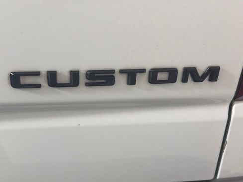 Used 2022 Chevrolet Silverado 1500 Custom w/ Rally Edition RWD image 11