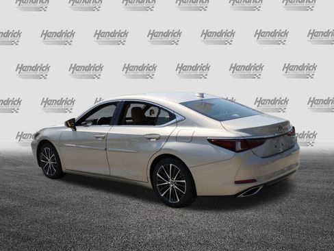 Certified 2025 Lexus ES 350 w/ Premium Package image 7