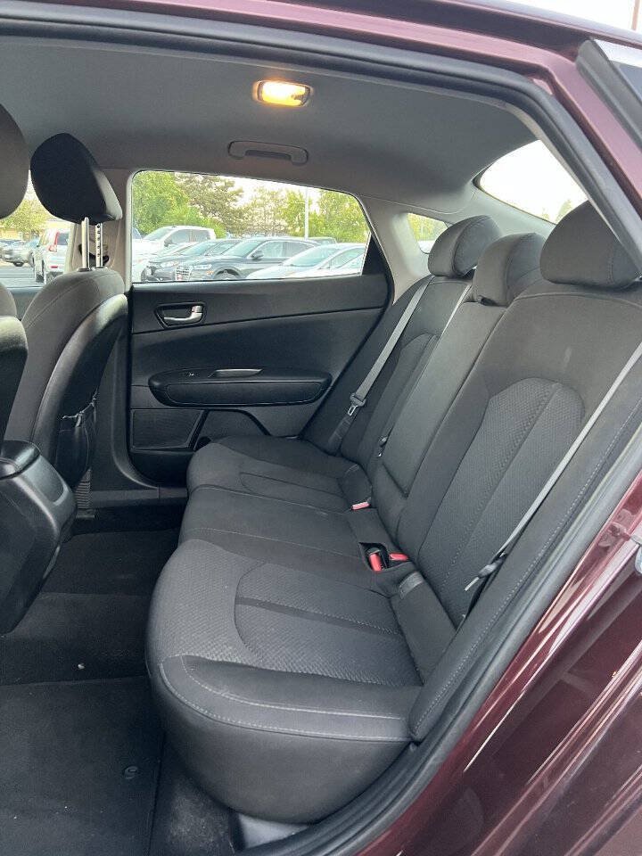Used 2018 Kia Optima LX FWD image 13