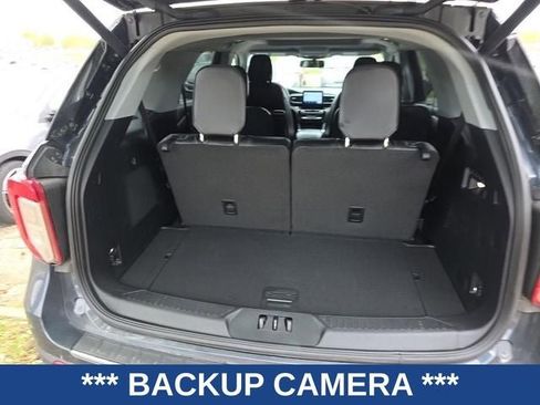 Used 2022 Ford Explorer Limited w/ Equipment Group 301A AWD/4WD image 5