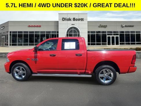 Used 2017 RAM 1500 Express w/ Express Value Package AWD/4WD image 3