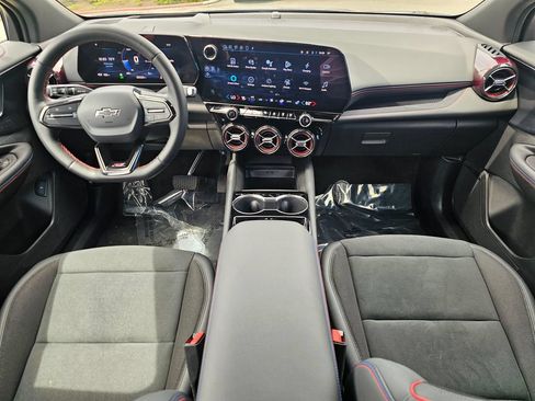 Used 2024 Chevrolet Blazer EV RS AWD/4WD image 17